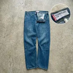 00s リーバイス エンジニアードジーンズ 日本製 W33 立体裁断 Y2K希少