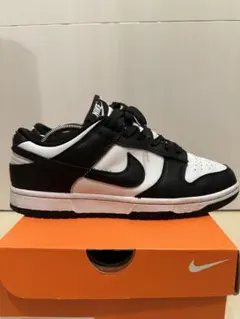 美品・Nike Dunk Low パンダダンク
