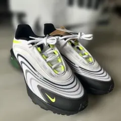 ナイキ　エアーマックス　NIKE AIR MAX TW 新品未使用　スニーカーのサムネイル