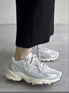 新品未使用⭐︎ ニューバランス　ML725CG スニーカー　24cm NEW BALANCE】 ニューバランス ML725CG(D) ML725 ML725CG WHITE/BLACK