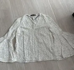 ZARA WOMAN レースフレアスリーブブラウス M