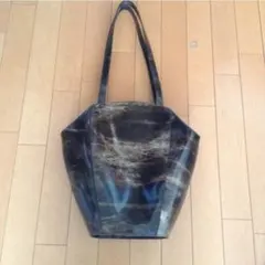 Item thumbnail for item 0b605f9f-c659-4765-bdbb-eee4f42117d6