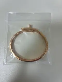 ゴールド ストーン装飾 バングル