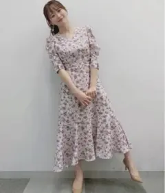 【美品】Apuweiser-riche フラワープリント ワンピース