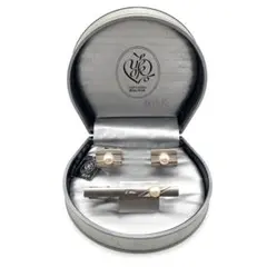 桂由美 パール付きネクタイピンとカフスセット