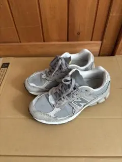 New Balance 2002R グレー スニーカー　23.5