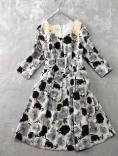 a2657　美品　総柄　七分袖　フレアワンピース　タックプリーツ　起毛　秋冬　式