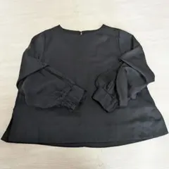 Riche glamour ブラック バルーンスリーブシャツ Mのサムネイル