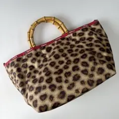 GUCCI グッチ 大判スカーフ/ショール レオパード柄 保存袋付属 - メルカリ