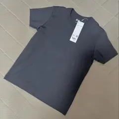 《UNIQLO》新品　ユニクロユー　クルーネックTシャツ　ダークグレー　Sのサムネイル