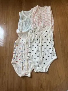 ノースリーブ　ベビーロンパース　メッシュ