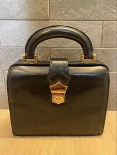 【美品】Vivienne Westwood ヴィヴィアン レザー バック 黒