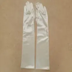 【あい様】結婚式のグローブ　クリーム色