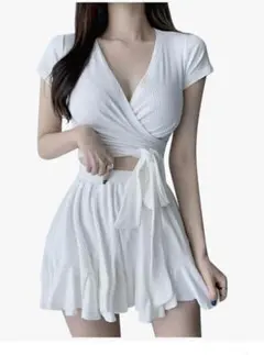 セパレート水着　セットアップ　ホワイト　新品未使用☆