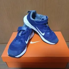 NIKE REVOLUTION 6 21.5cm