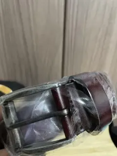 本革 ベルト 金属バックル 収納袋付き