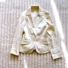 エニィスィス　テーラードジャケット S クリーム色　フォーマル　カジュアル