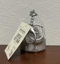 3coins カプセル型キーホルダー