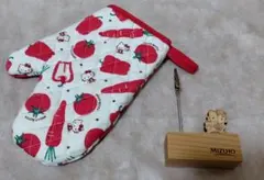ハローキティ　鍋つかみ、ワニ口クリップスタンド　セット売り