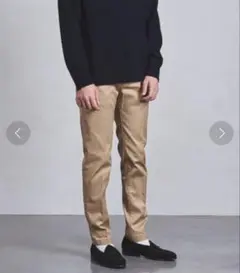 UA スリムテーパードチノパンツ Mのサムネイル