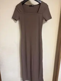 DAZY ニットワンピース ブラウン 半袖