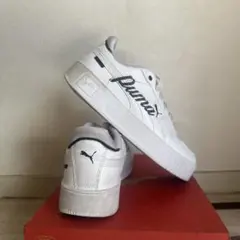 PUMA Carina Street 厚底スニーカー 24.5cm 美品 箱付き
