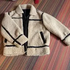 アイボリー ボアジャケット ブラックライン