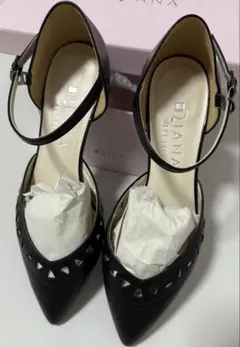 DIANA WELL FIT ダイアナ ストラップ パンプス23cm ブラック