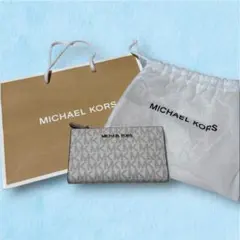 新品未使用　MICHAEL KORS コインケース　カードケース　二つ折り財布