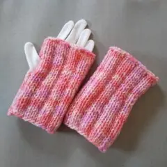 ピンク系リブ編み指なしハンドウォーマー