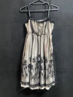 レストローズ　花柄　パーティードレス