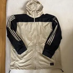 adidas フード付きナイロンジャケット