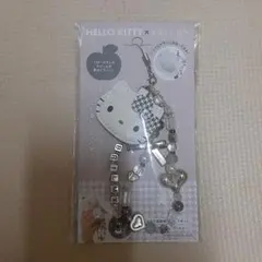 新品 HELLO KITTY×BRILMY ミラー付きビーズストラップ