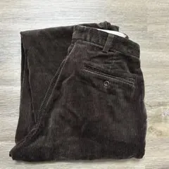 Item thumbnail for item 53928360-365b-4a4e-af8d-563a78ffb54b