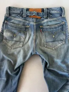 Item thumbnail for item 5858d21d-6f0c-44ca-9b74-ff05290b4eee