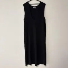 relume Vネックワンピース