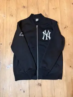 Majestic ⚾️ニューヨーク　ヤンキース⚾️ ジャージ