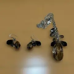 THE FIRST ネックレス&ピアス