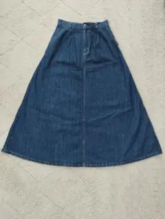 ダークブルーフレアデニムスカート