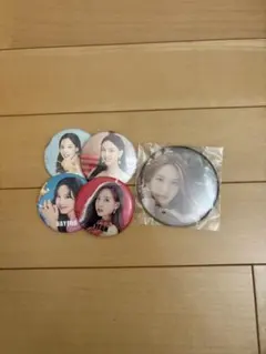 TWICE 缶バッジ セット ナヨン ジョンヨン ダヒョン ツウィ - メルカリ