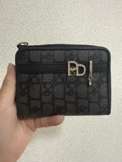 PINKY&DIANNE 二つ折り財布 L字型ファスナー ブラックのサムネイル