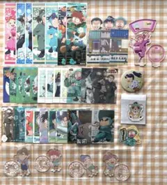 忍たま乱太郎　グッズ40点　まとめ売り　缶バ　紙類　アクスタ　潮江文次郎　他