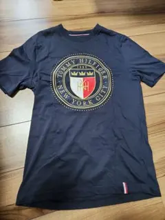 TOMMY HILFIGER ネイビー Tシャツ M