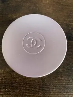 CHANEL 香水　ジェルパフューム