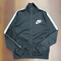 n*i様 NIKE トラックジャケット プリントロゴ 古着 黒 Mサイズ
