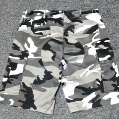迷彩柄 カーゴショートパンツ グレー系 Freesize