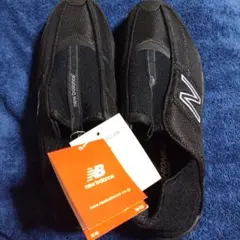 New Balance スリッポンスニーカー24.5cm