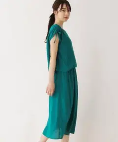 DRESKIP ショルダーシャーリング ワンピース M グリーン
