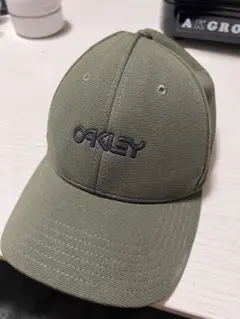 OAKLEY オリーブグリーン キャップのサムネイル