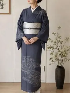 洗える着物 ポリエステル　単衣 小紋 裄67.5 単衣 158cmのサムネイル